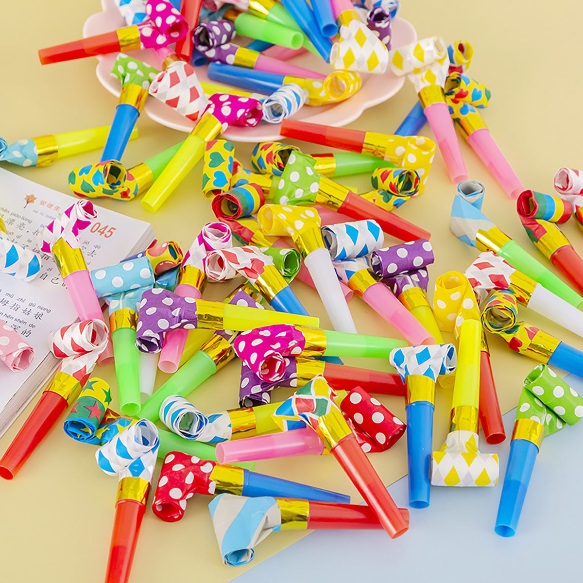 30PCS Colorful Whistles Toy Fu - Party Games Easter ulasan dan harga